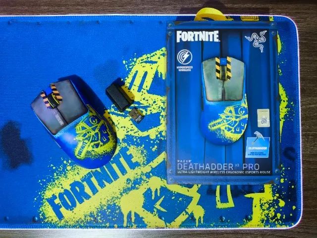 Kit Completo Razer Fortnite - Deathadder V3 Pro, Kraken V3 X, Goliathus Extended Chroma - Foto 6