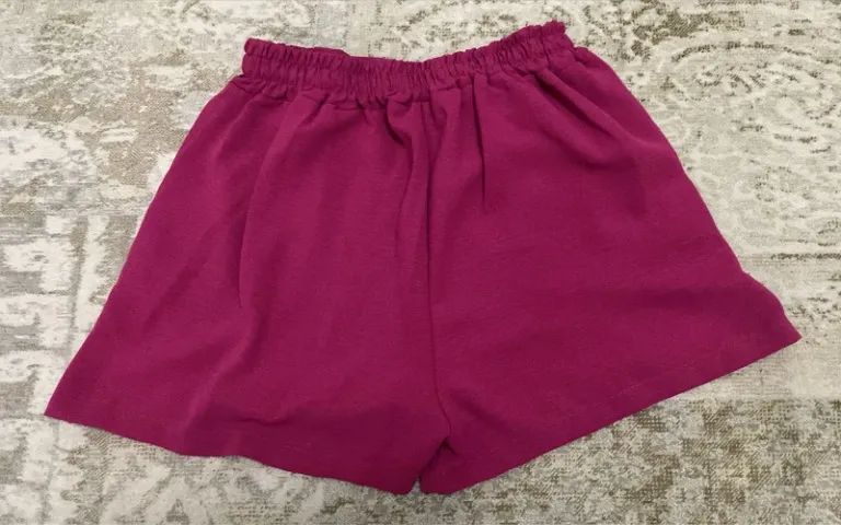 Shorts alfaiataria rosa escuro - Foto 2