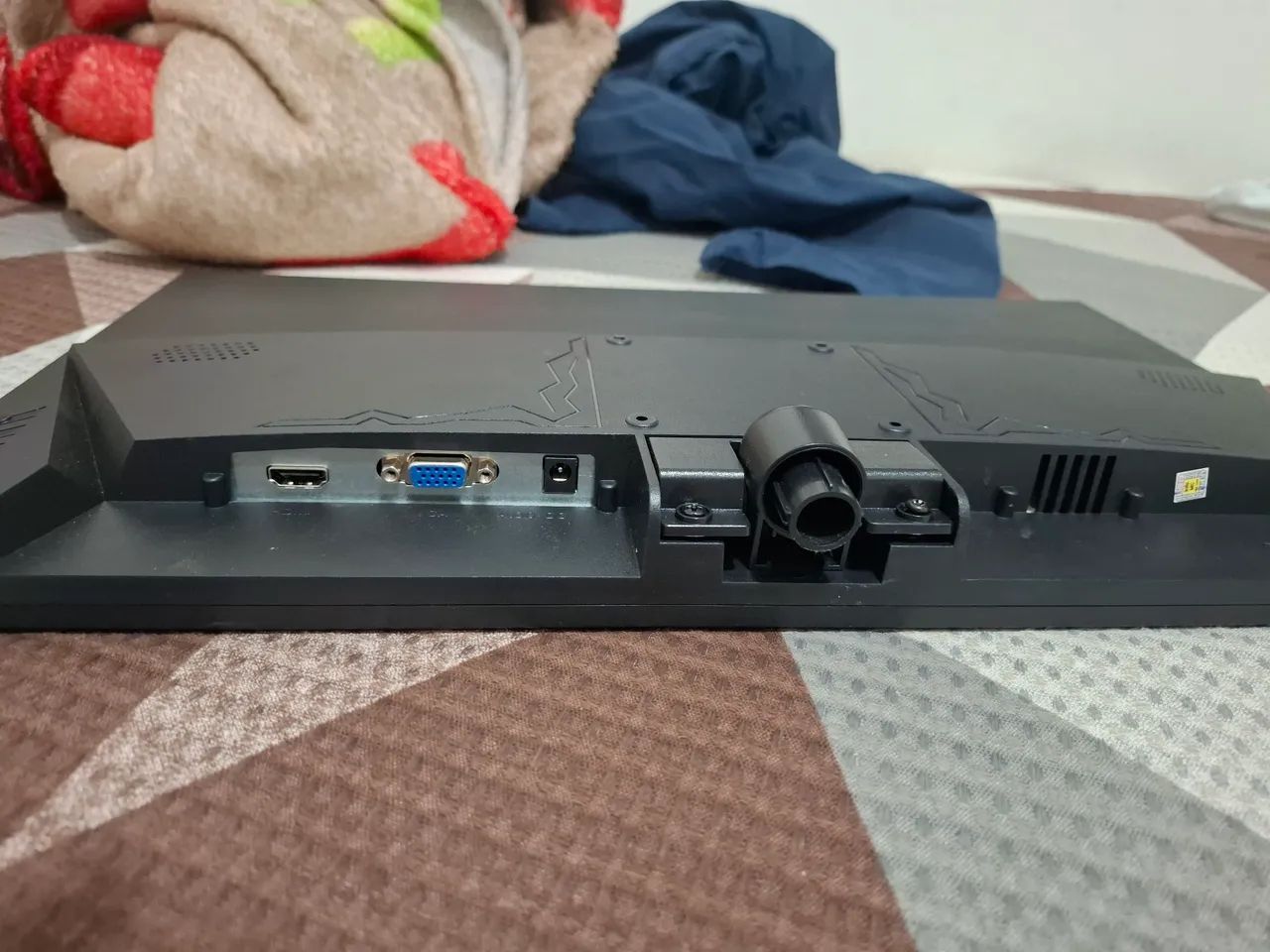 Monitor bluecase entrada HDMi e VGA novo  - Foto 3