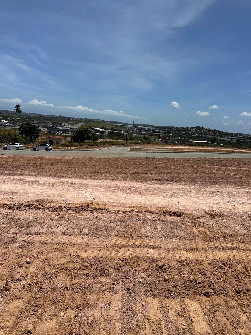 VENDO TERRENO 8x20 - LOTEAMENTO TERRA BELA