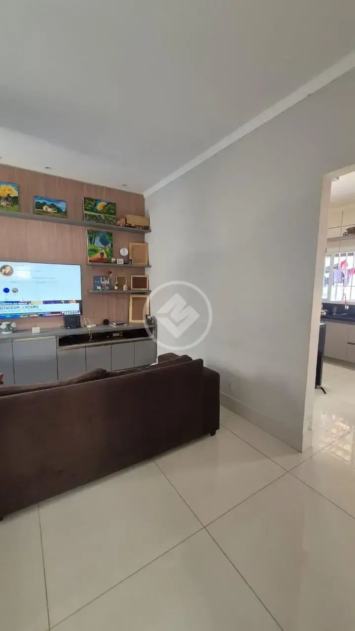 VENDO Casa de 3 quartos Com Piscina aquecida e Placa Solar no Jd Imperial Cuiabá -MT codig - Foto 3