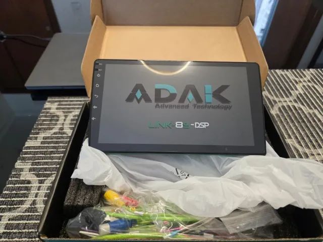 Central multimidia ADAK link 8S DSP 9 POLEGADAS PROC OCTA CORE