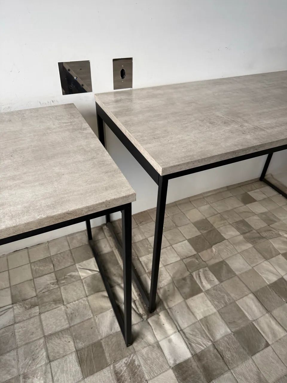 Mesas de escritório com tábua de MDF - Foto 2