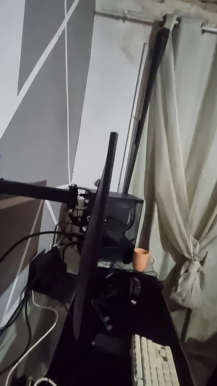 Monitor Aoc 100hz 22p - Foto 2