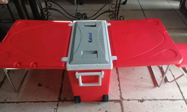 Caixa Térmica Cooler 3 - Em 1 Mesa 2 Bancos - Foto 2