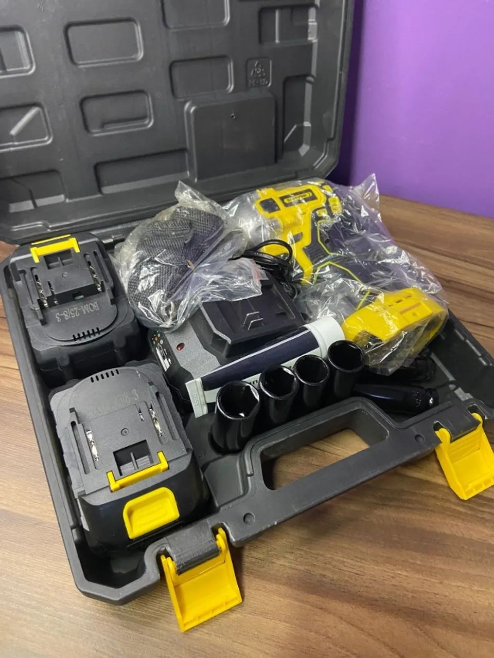 CHAVE DE IMPACTO 21V 4.0Ah 320nm BOM- 9966 - Foto 4