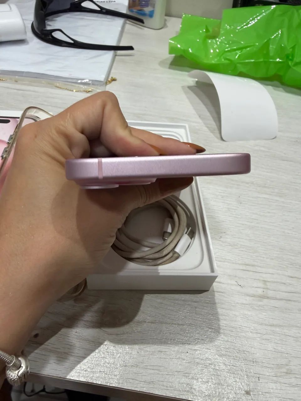 iPhone 15 rosa - Foto 5