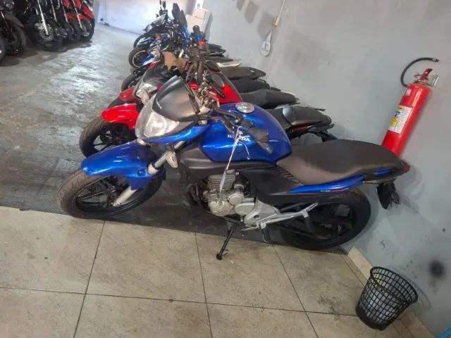 Honda CB 300r 2012