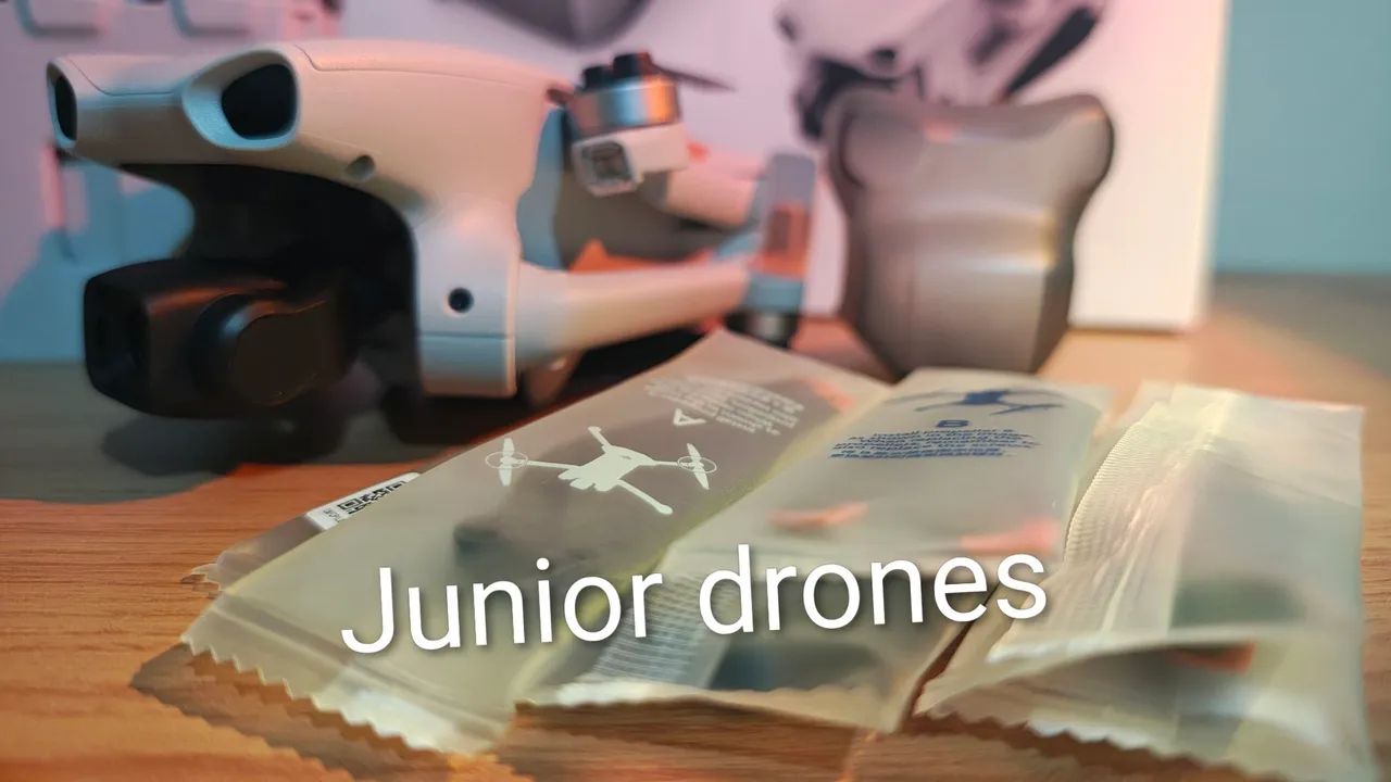 Drone DJI Lito X1 Rádio Tela versão combo LACRADO com invoice  - Foto 2
