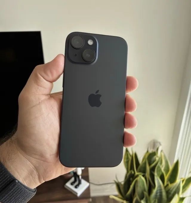 Vendo iPhone 15 128 GB 