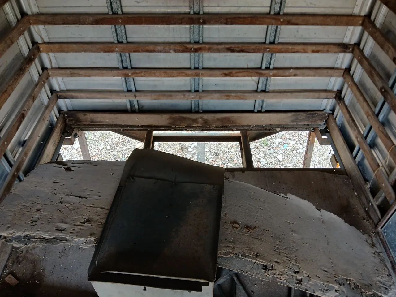 Bau caminhao f4000 - Foto 4