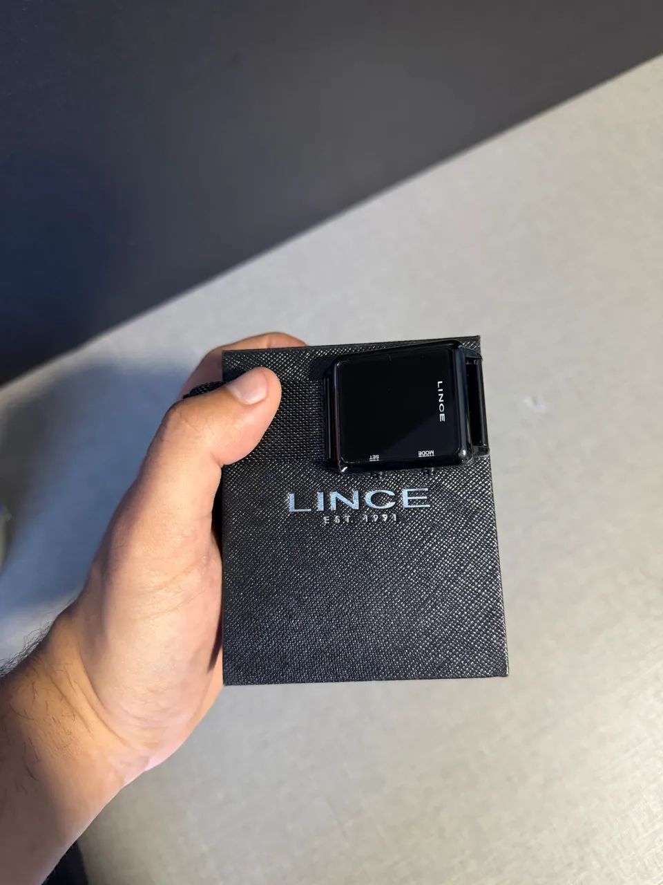 Relógio Lince (Pulseira metálica) - com caixa - Foto 4