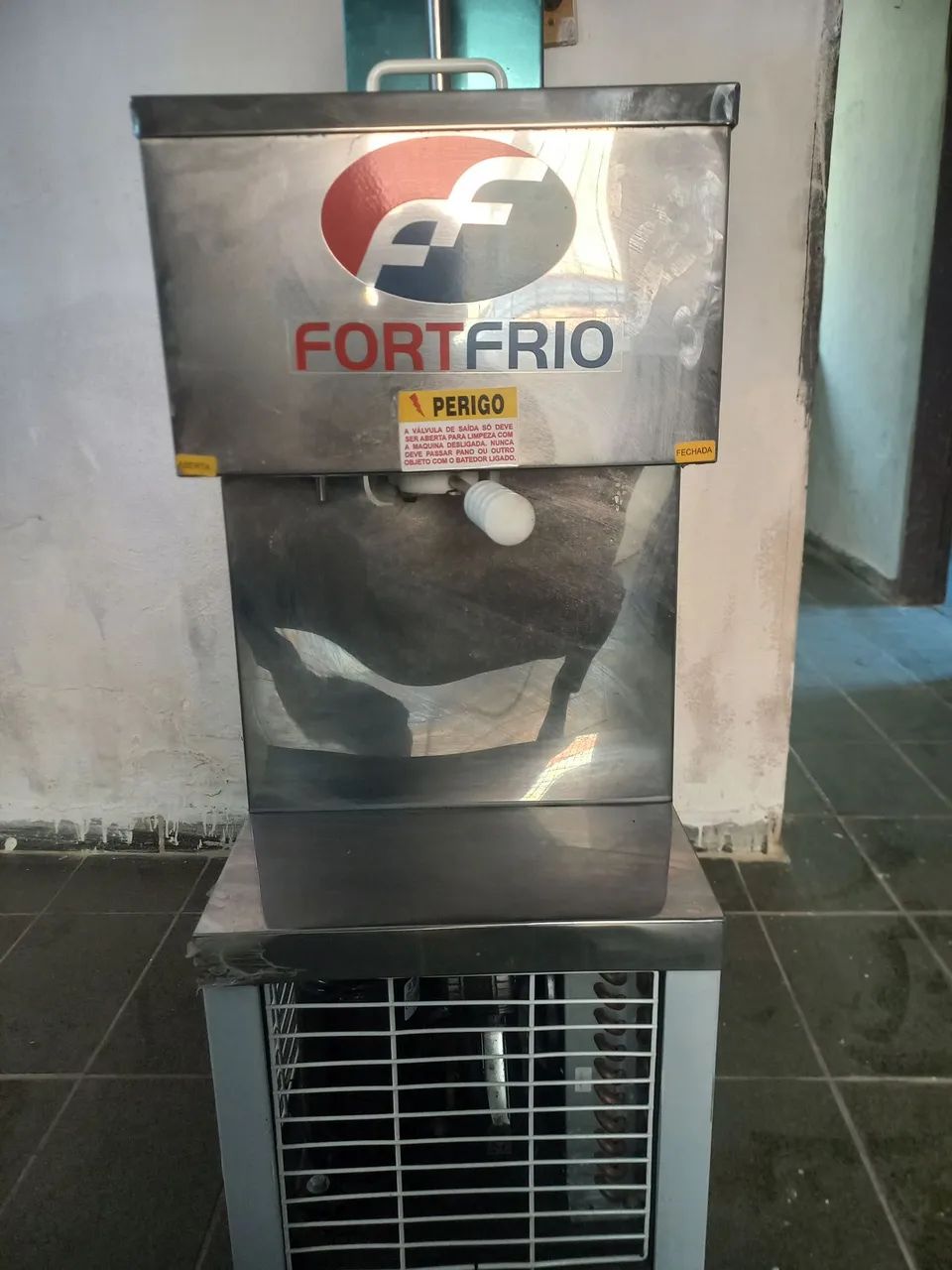 Maquina de sorvete e acai  - Foto 4