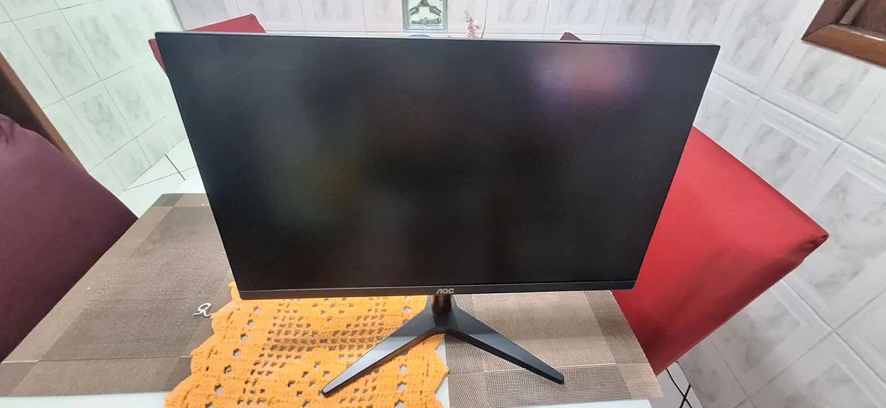 Monitor aoc 24 p com defeito 