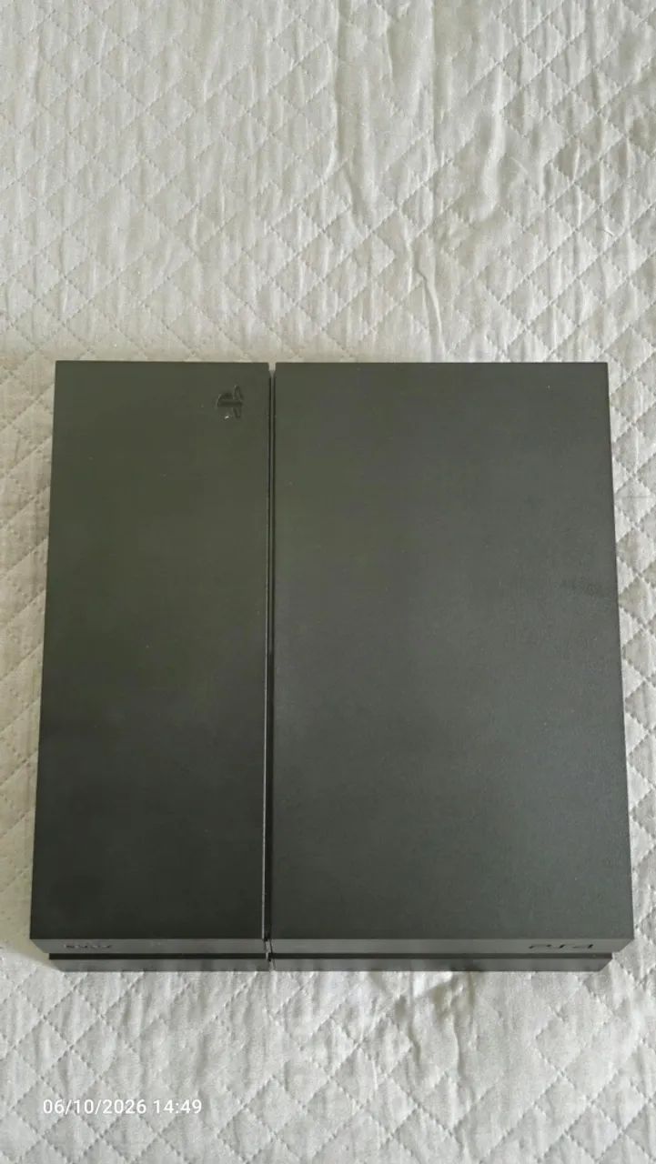 Ps4 com 2 controles - Foto 3
