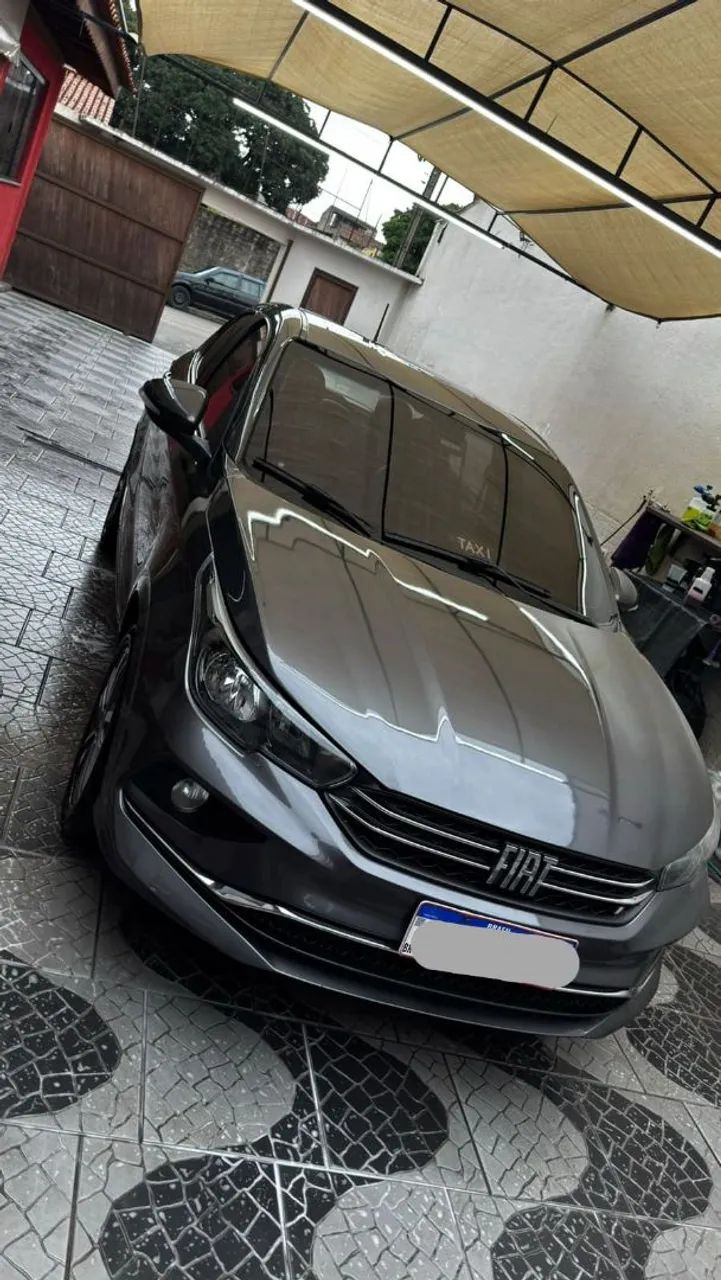 Fiat Cronos Precision 1.3 16V Flex Aut. 2023 - Foto 2