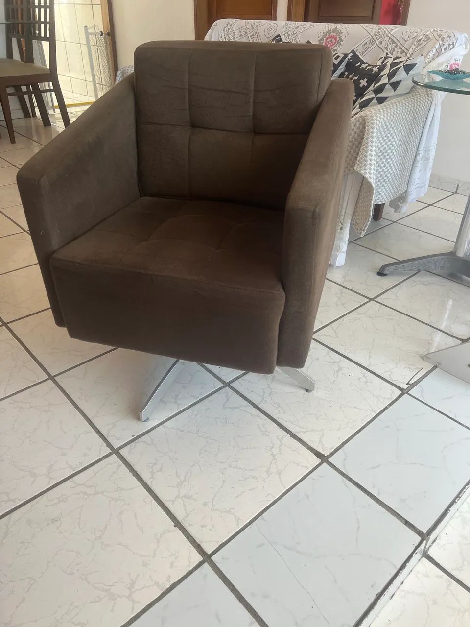 Poltrona giratória  - Foto 2
