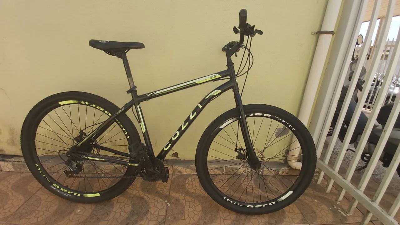 Vende-se bicicleta com freio a disco