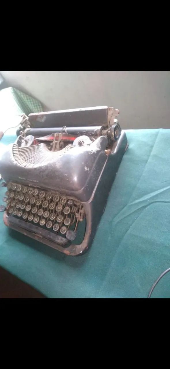 Máquinas escrever antiga. - Foto 2