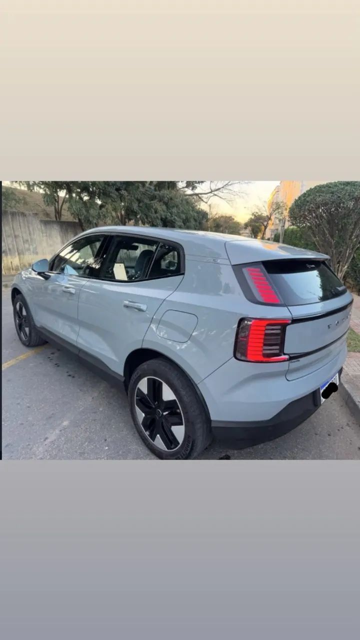 Volvo EX30 E60 Core (elétrico) 2024 - Foto 4