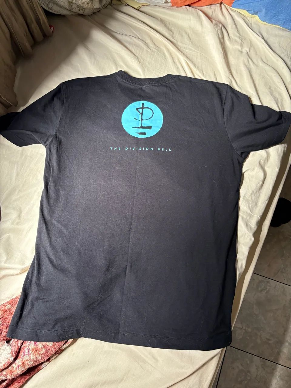 Camiseta Pink Floyd The Division bell - Foto 3