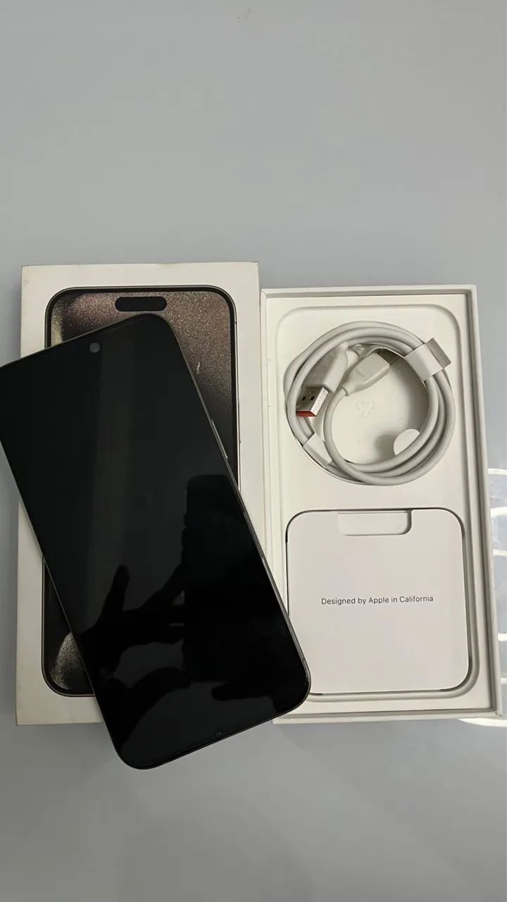 iphone 15 pro max 256gb - Celulares e Smartphones - Maraponga