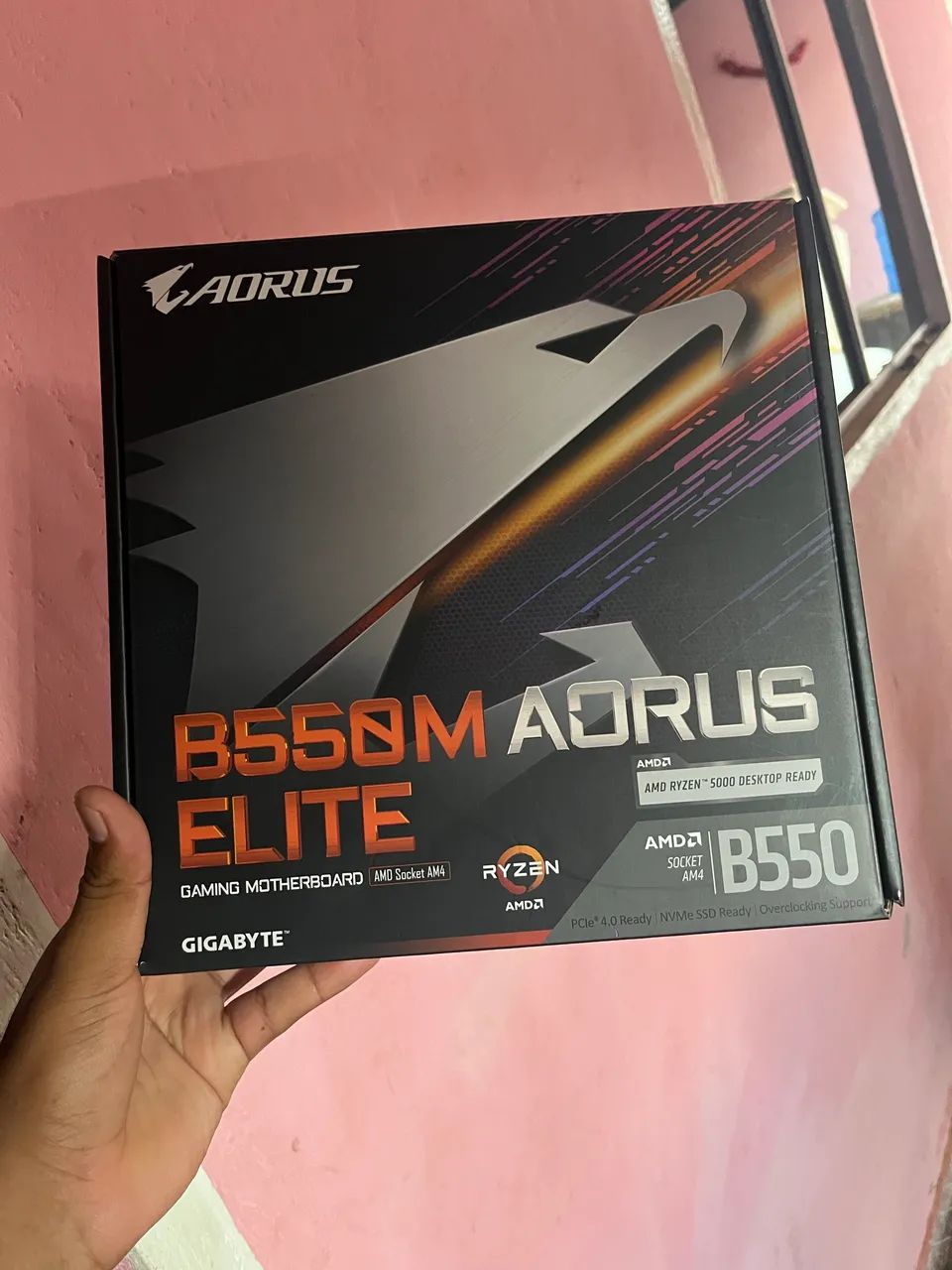 Placa Mãe AORUS ELITE B550M