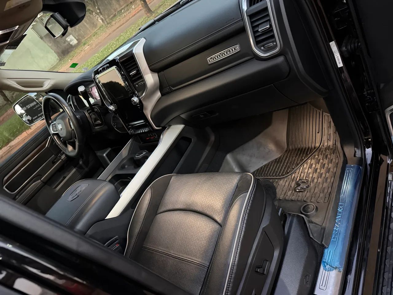 Ram 2500 Laramie 6.7 TDI CD 4X4 Diesel 2022 - Foto 10