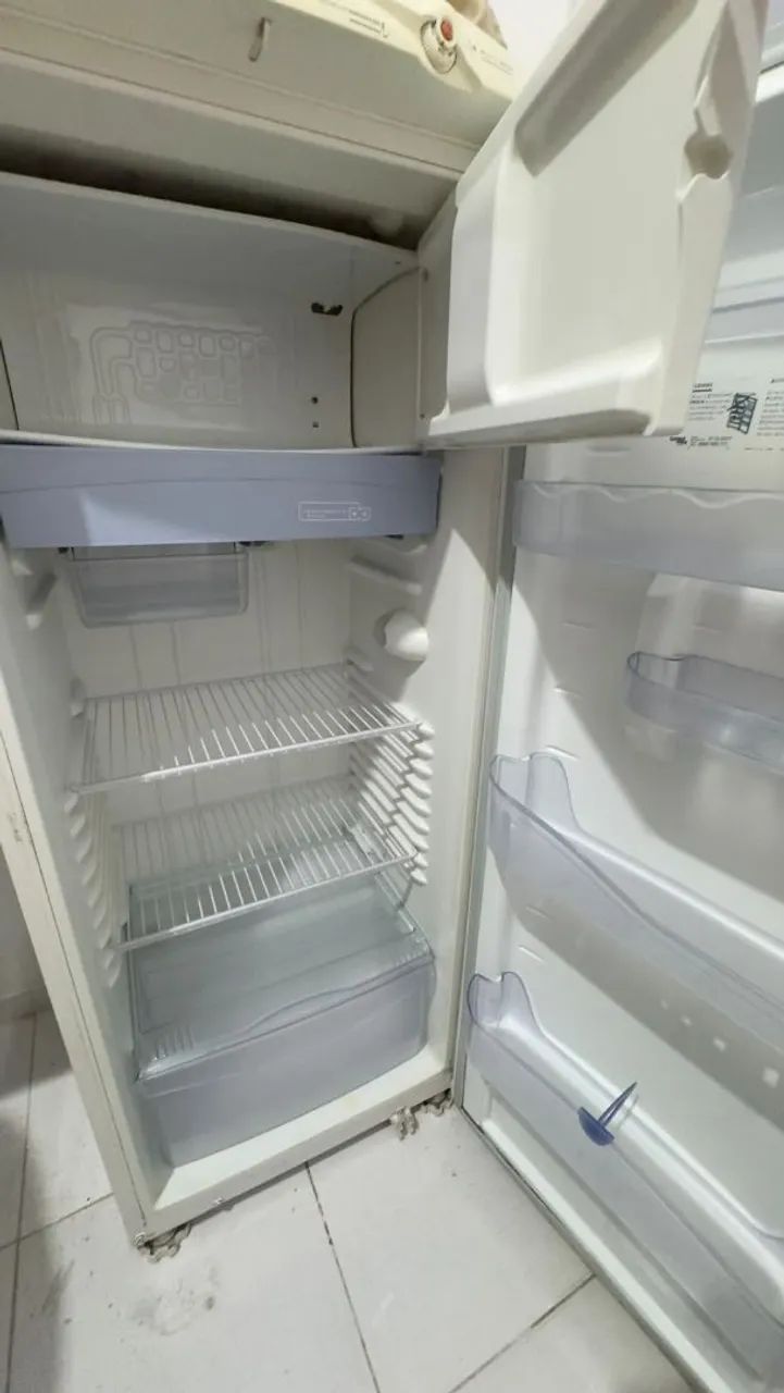 GELADEIRA CONSUL 320L | 220V - FUNCIONANDO PERFEITAMENTE  - Foto 3