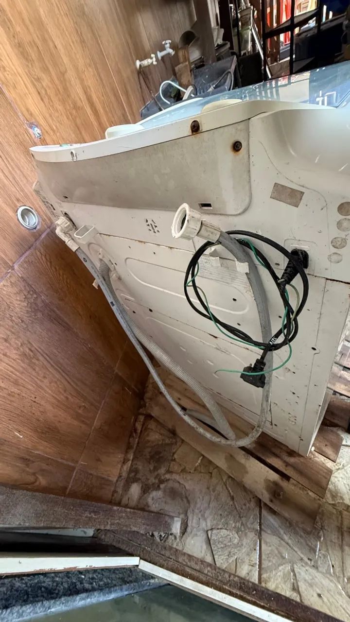 LAVADORA DE ROUPAS ELECTROLUX 12KG - Foto 2
