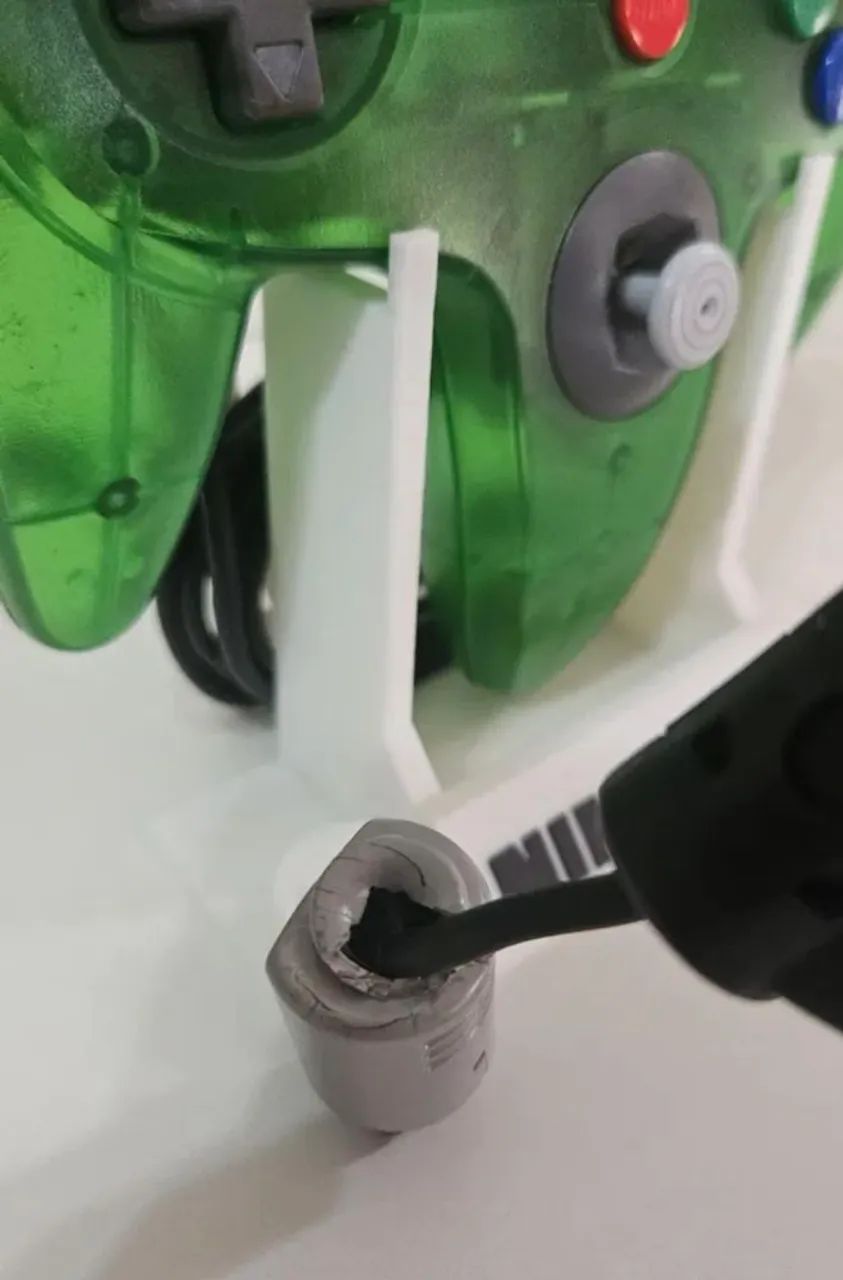 Nintendo 64 Kiwi com caixa em mdf - Foto 4