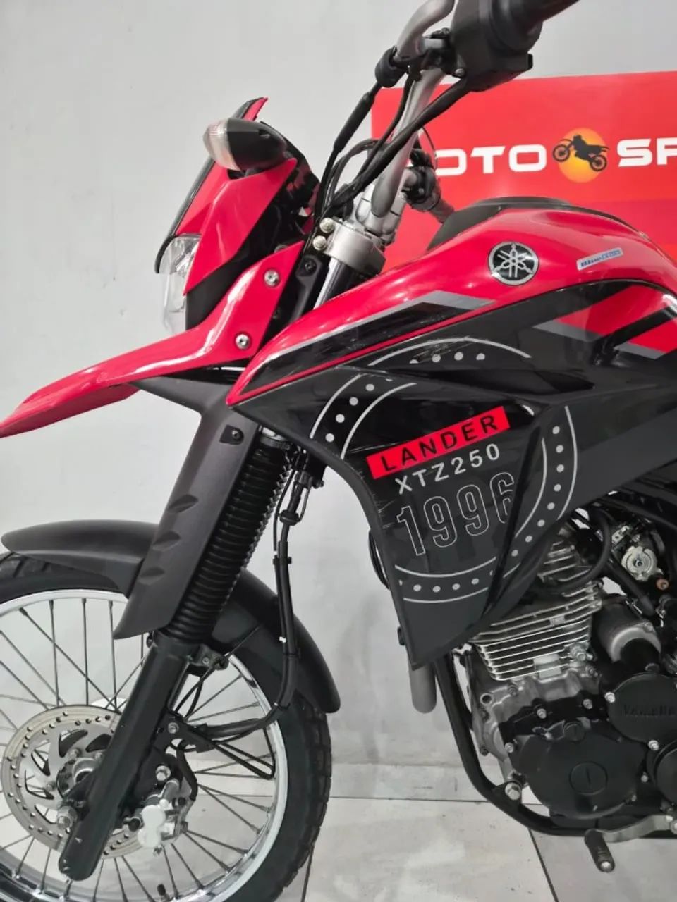 XTZ 250 LANDER