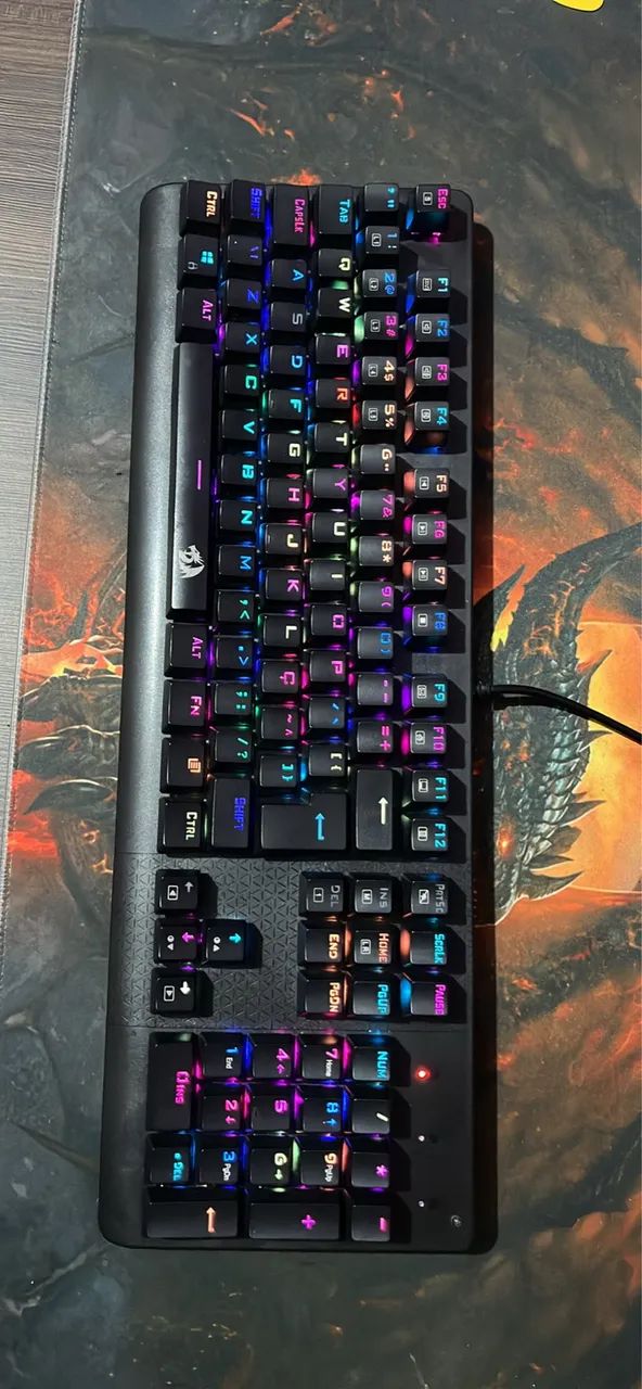 Vendo teclado mecânico Redragon 100% 