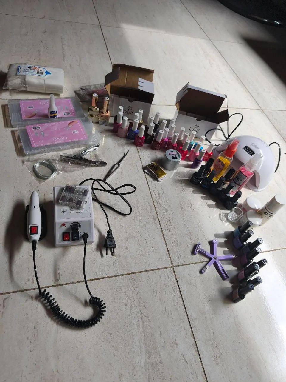 KIT PROFISSIONAL PARA UNHAS COMPLETO R$ 600 - Foto 2