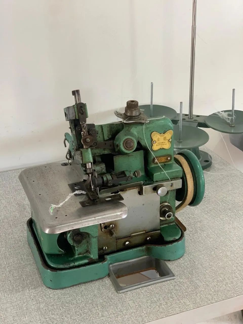 Máquina de costura profissional  - Foto 3