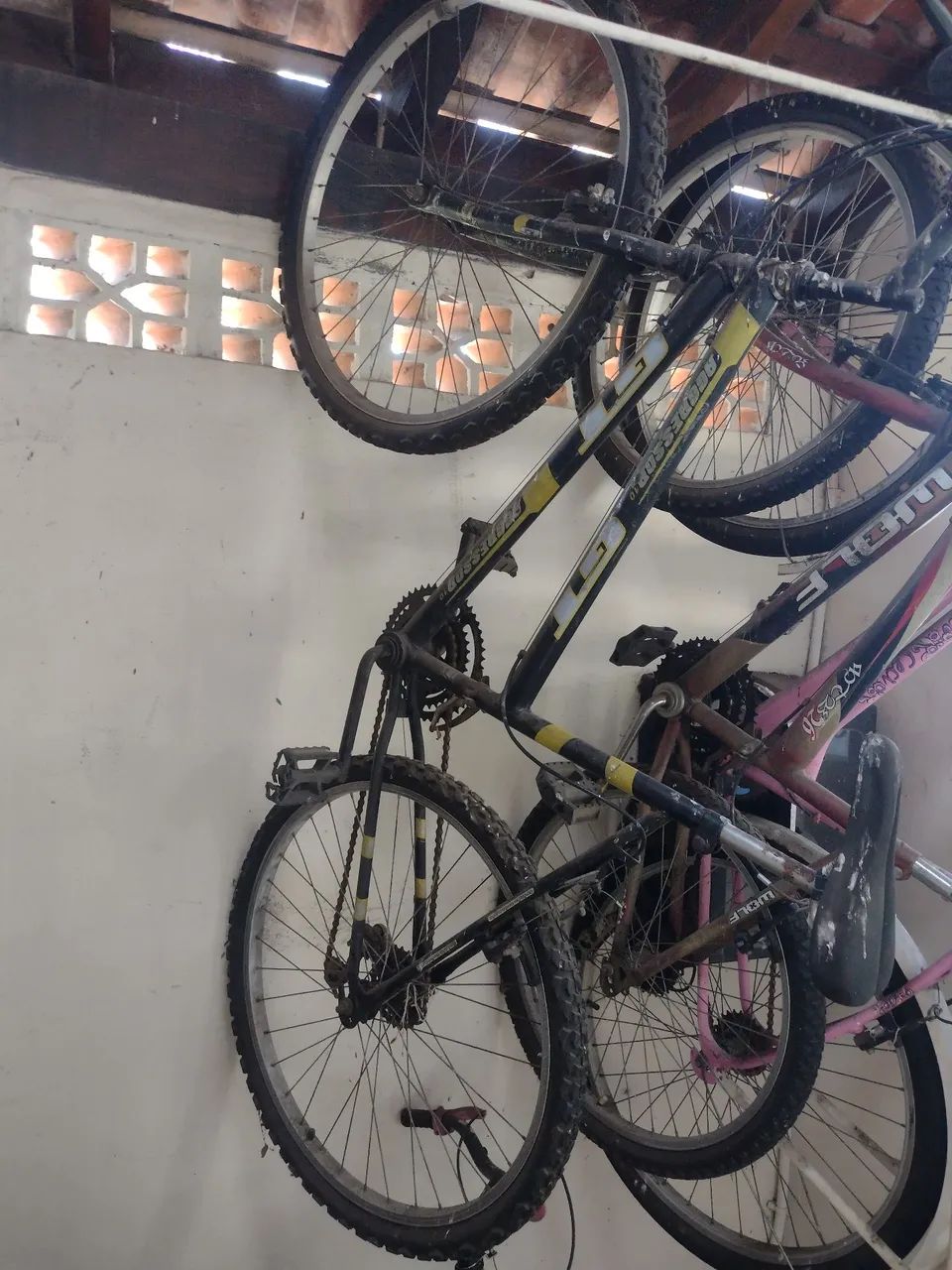 Bicicleta Aro 26 com 18 marchas  - Foto 2
