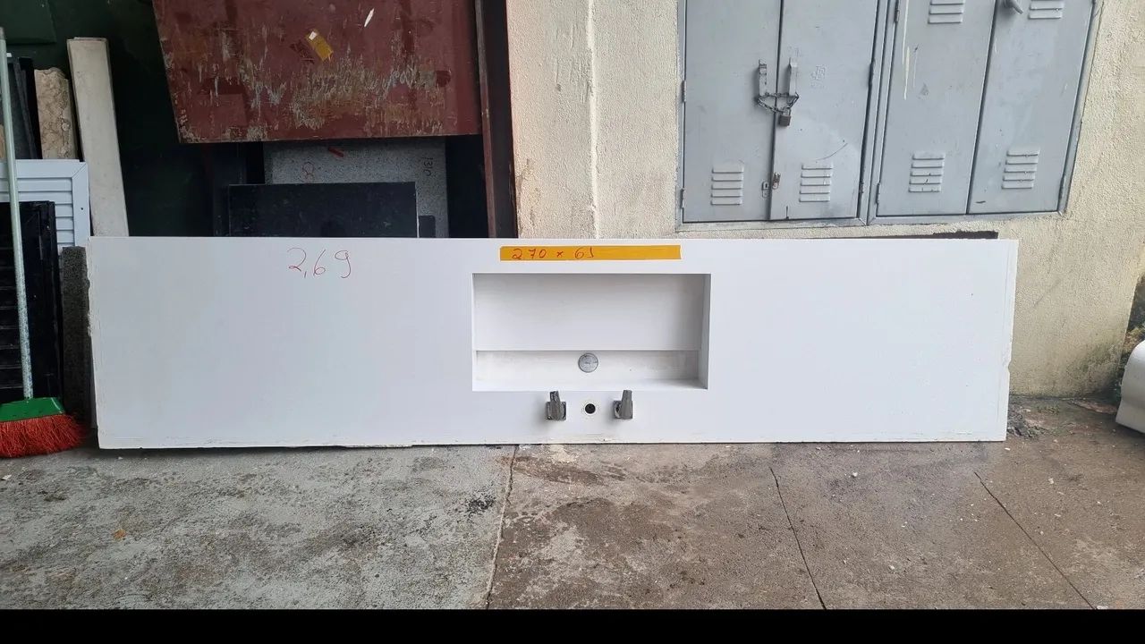 Pia Quartzo branco 2,70x61