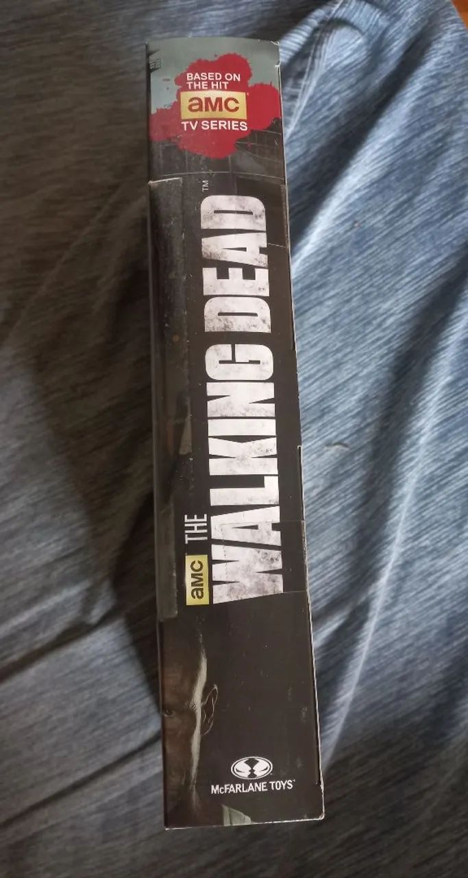Daryl e Merle Dixon The Walking Dead Mcfarlane Toys lacrado - Foto 2