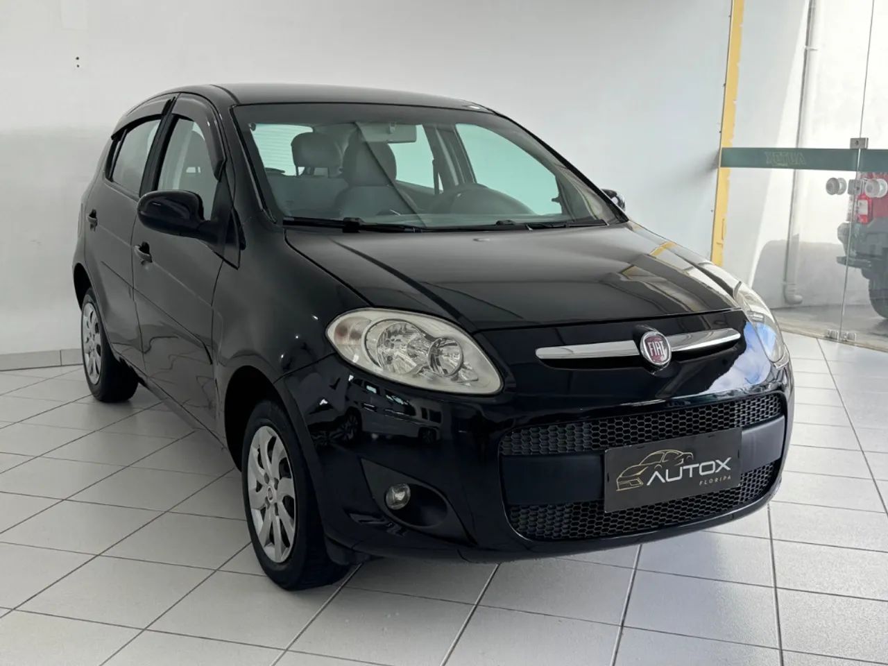 Fiat Palio Attractive 1.0 EVO Fire Flex 8V 5P 2013 - Foto 3