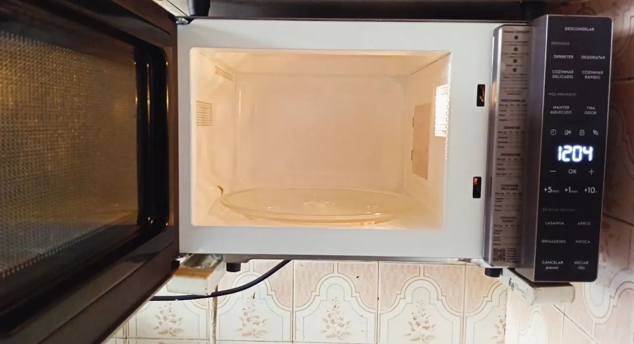 Micro-ondas Electrolux 23L  - Foto 4