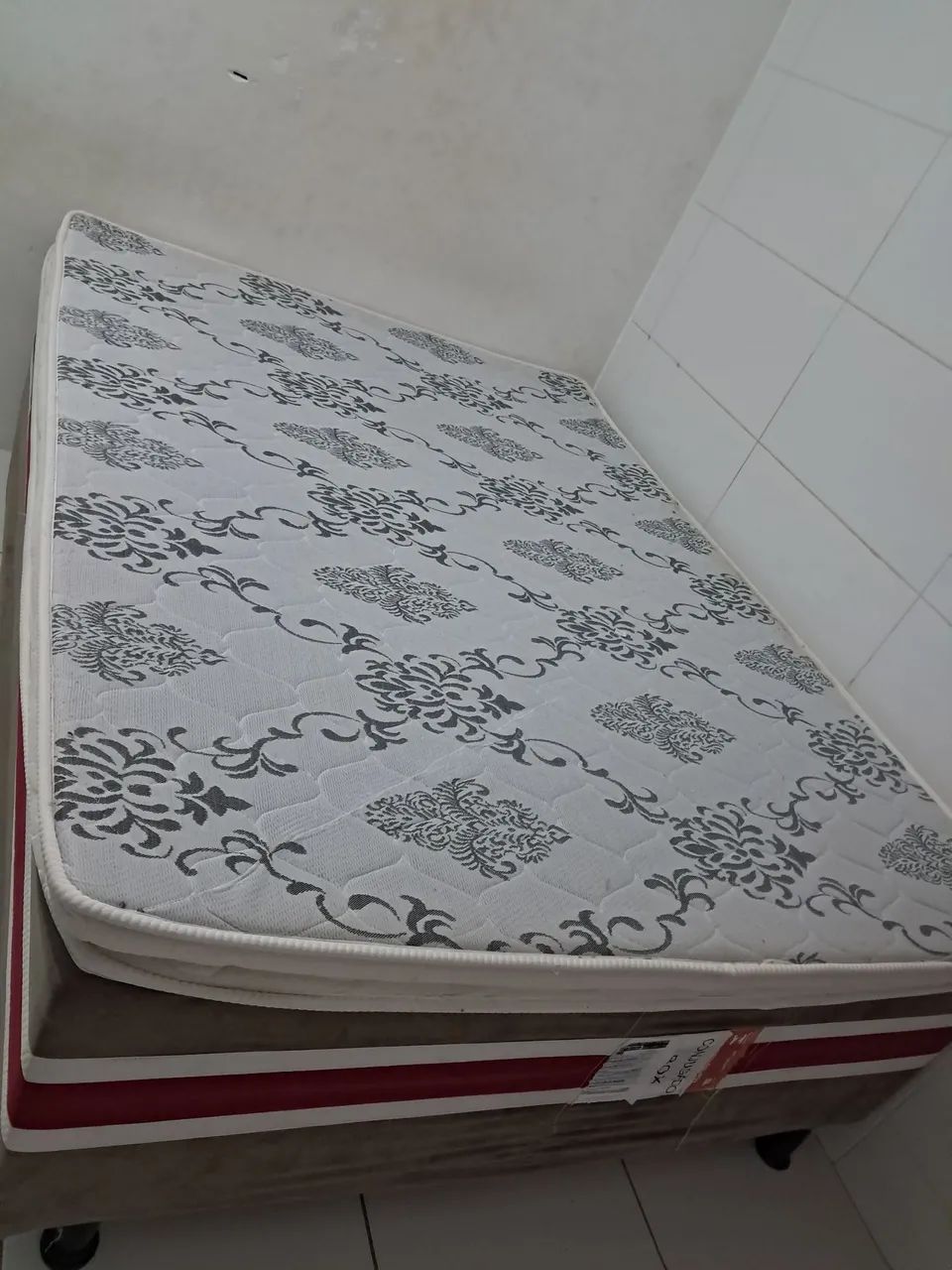 Vendo cama casal 138x188 Box Rubi - Foto 4