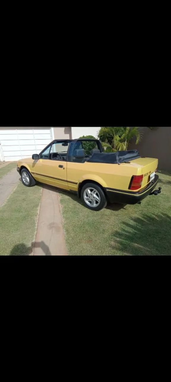 Ford Escort XR3 1.8 / 1.6 Conversível 1987