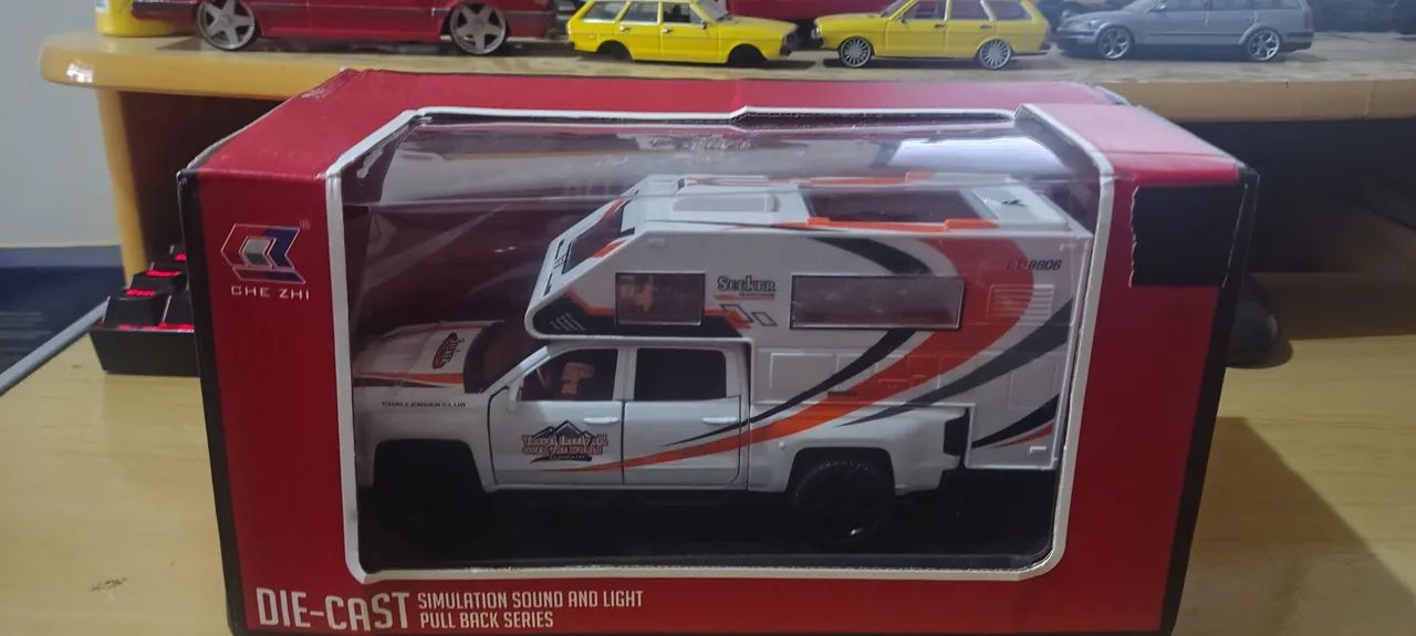 Miniatura Silverado escala 1/24