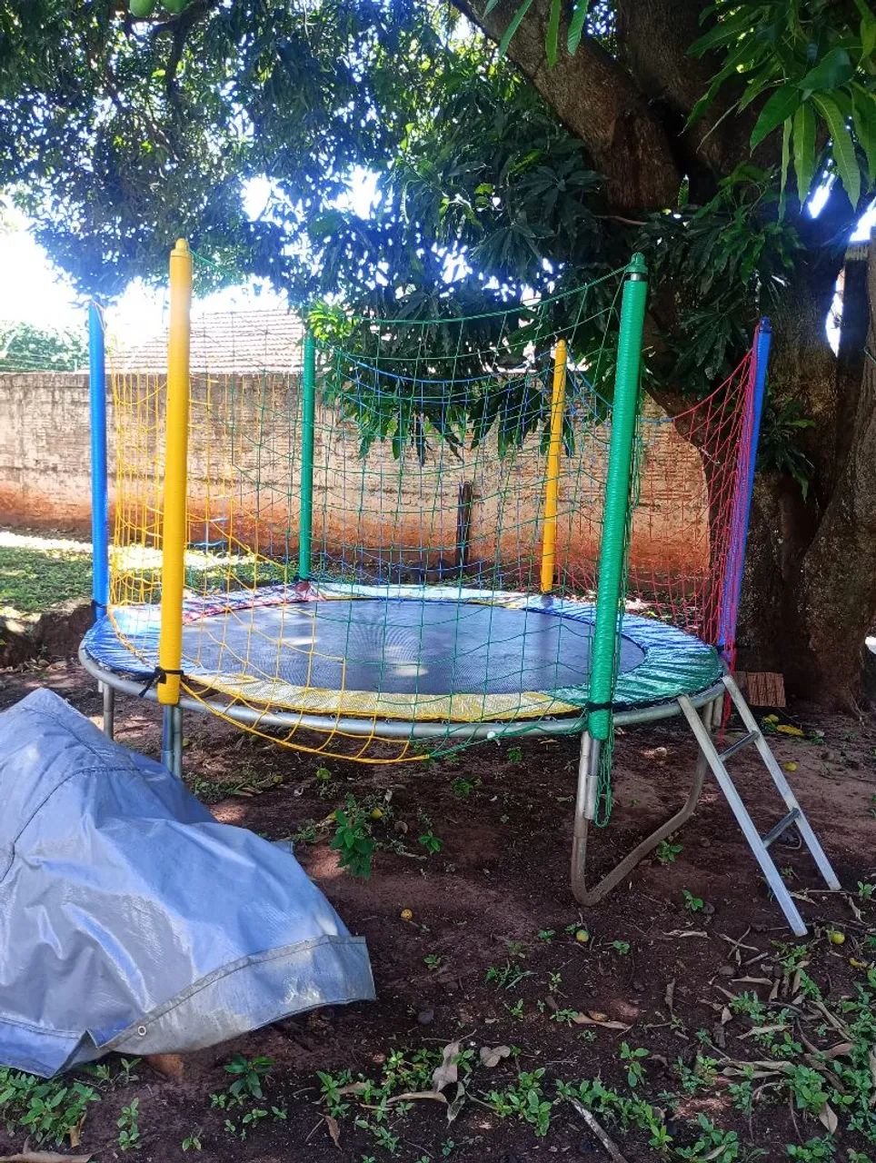 Vendo cama elástica 2,44 bairro Caiçara  - Foto 2