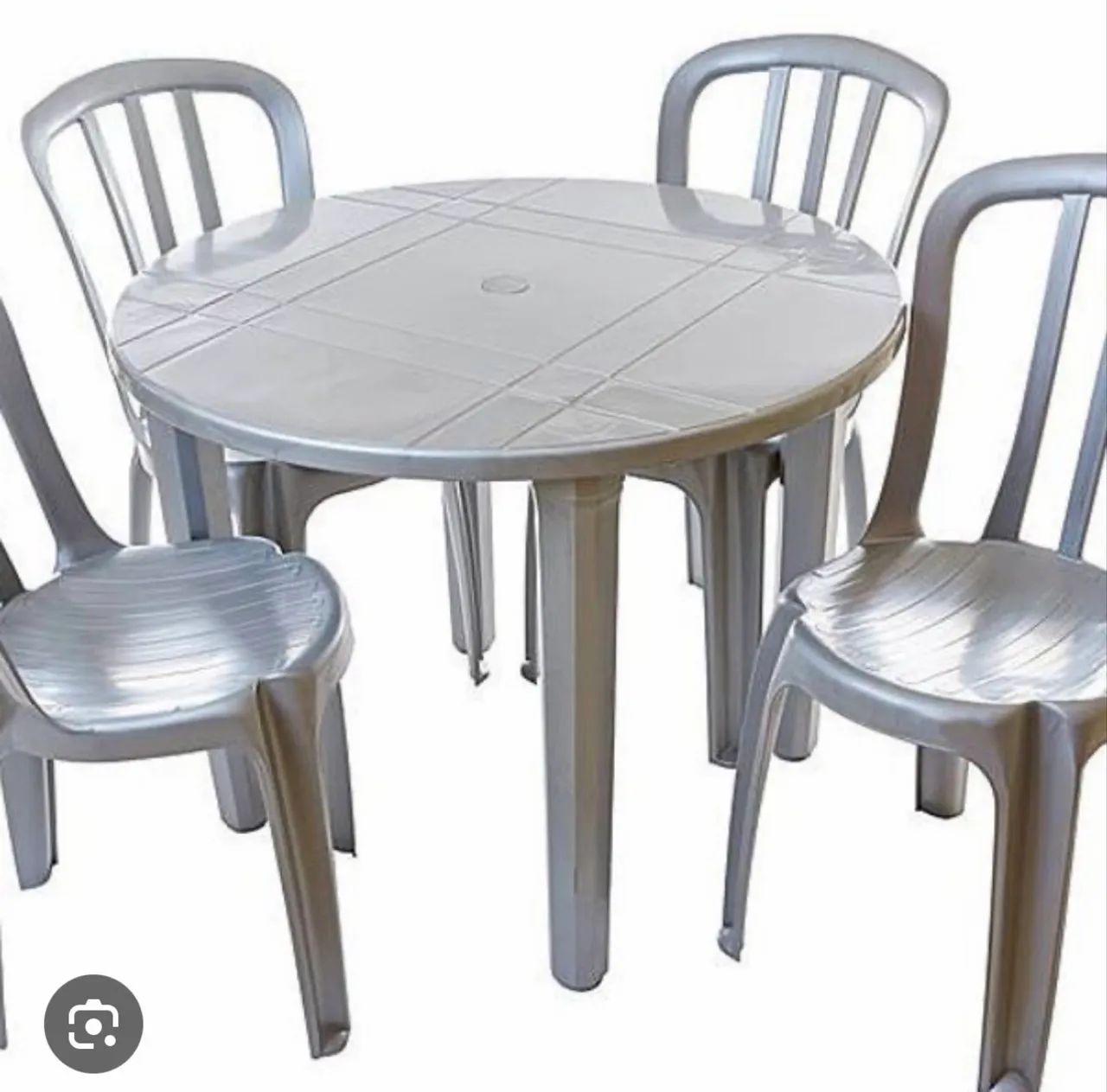 Conjunto mesa e cadeira plástica branca  - Foto 2