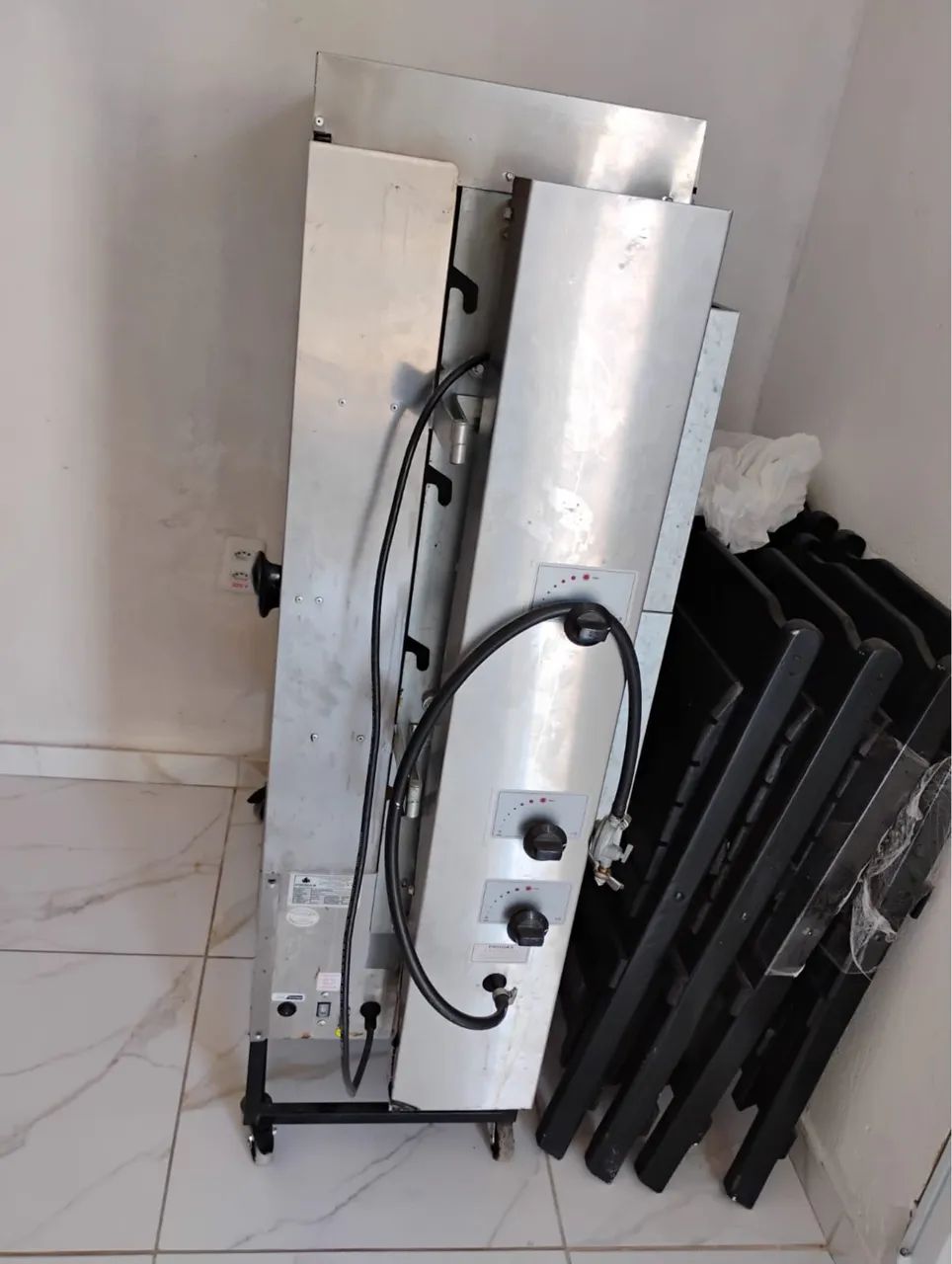 Vendo máquina de galegos semi nova - Foto 2