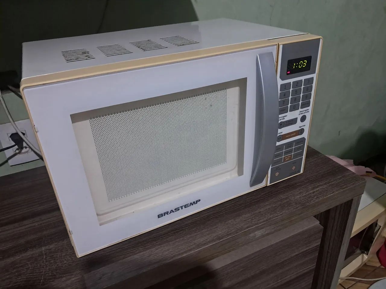 Microondas brastemp 18 litros