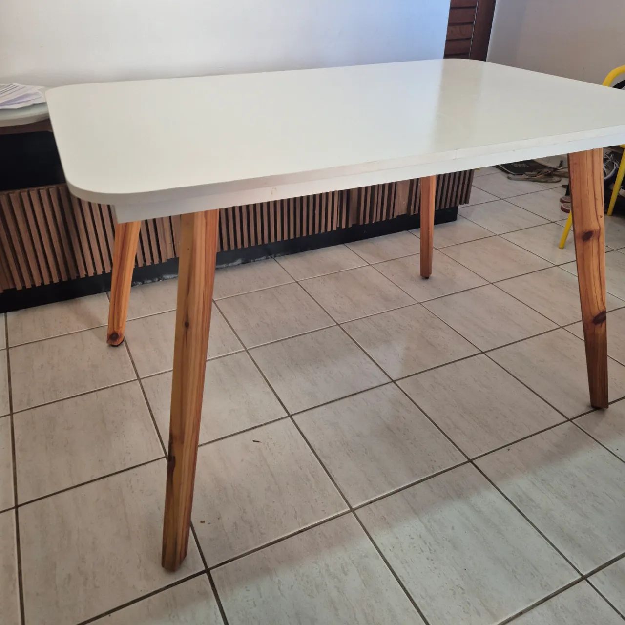 Conjunto mesa e cadeiras  - Foto 3