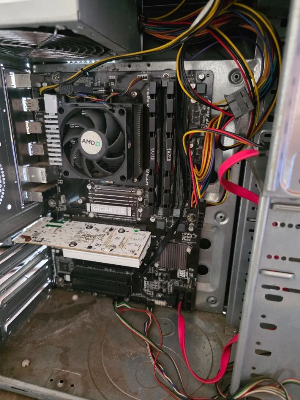 Cpu Fx8300 16Gb Ram Ssd120 Pl. de Vídeo 2Gb - Foto 4