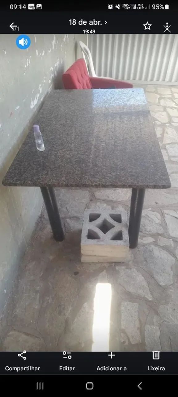 Mesa de mármore 